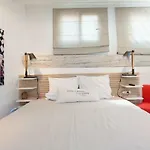 公寓 Superbe Loft Vieil 昂蒂布