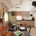 Superbe Loft Vieil 公寓 *