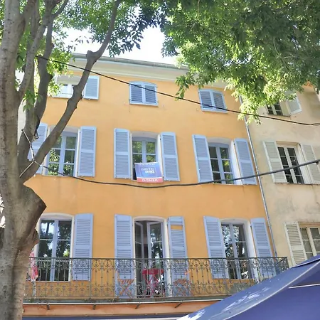 Superbe Loft Vieil * 昂蒂布