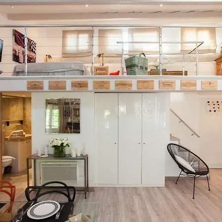 Superbe Loft Vieil Lägenhet Antibes