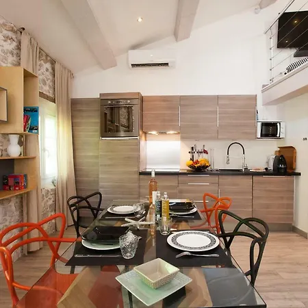 Superbe Loft Vieil Apartman *