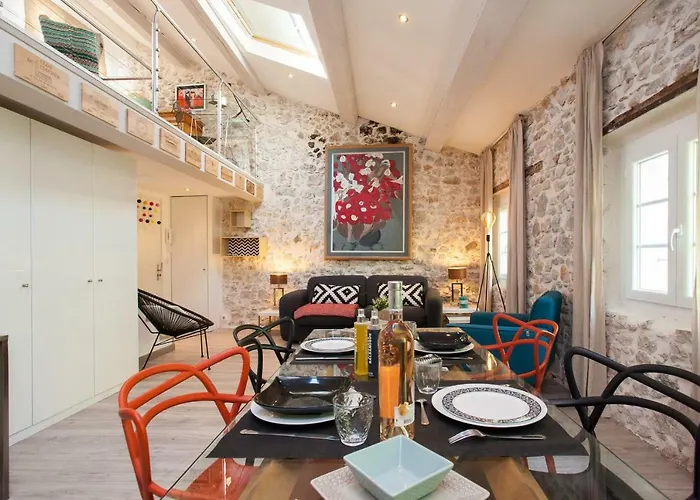 Superbe Loft Vieil * Antibes